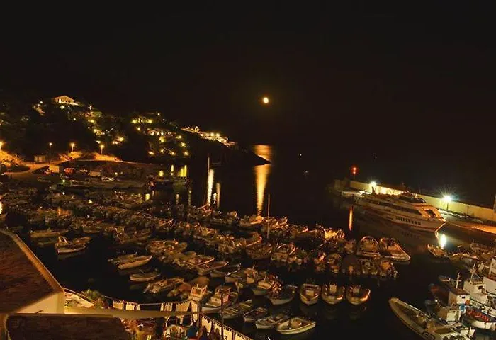 Casa Clelia Piazza *